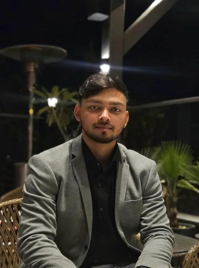 Raunak Shukla, Co-founder & CEO of Syinq